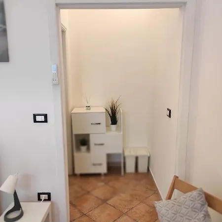 Affittacamere “la Spezia “ Appartamento *